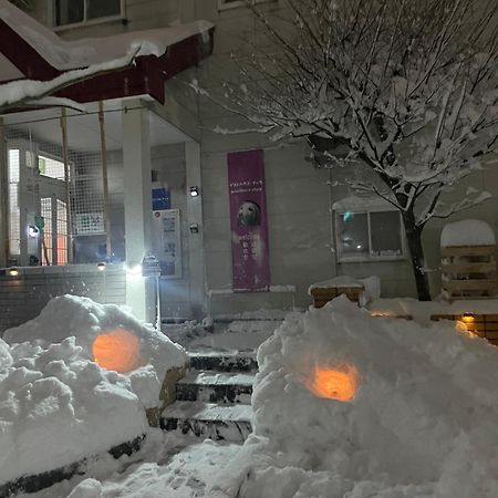 Guest House Chara Hirosaki Zewnętrze zdjęcie